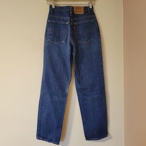 Vintage Levi's Women's 505 Red Tab Straight Leg Dark Wash Denim Jeans Size  25